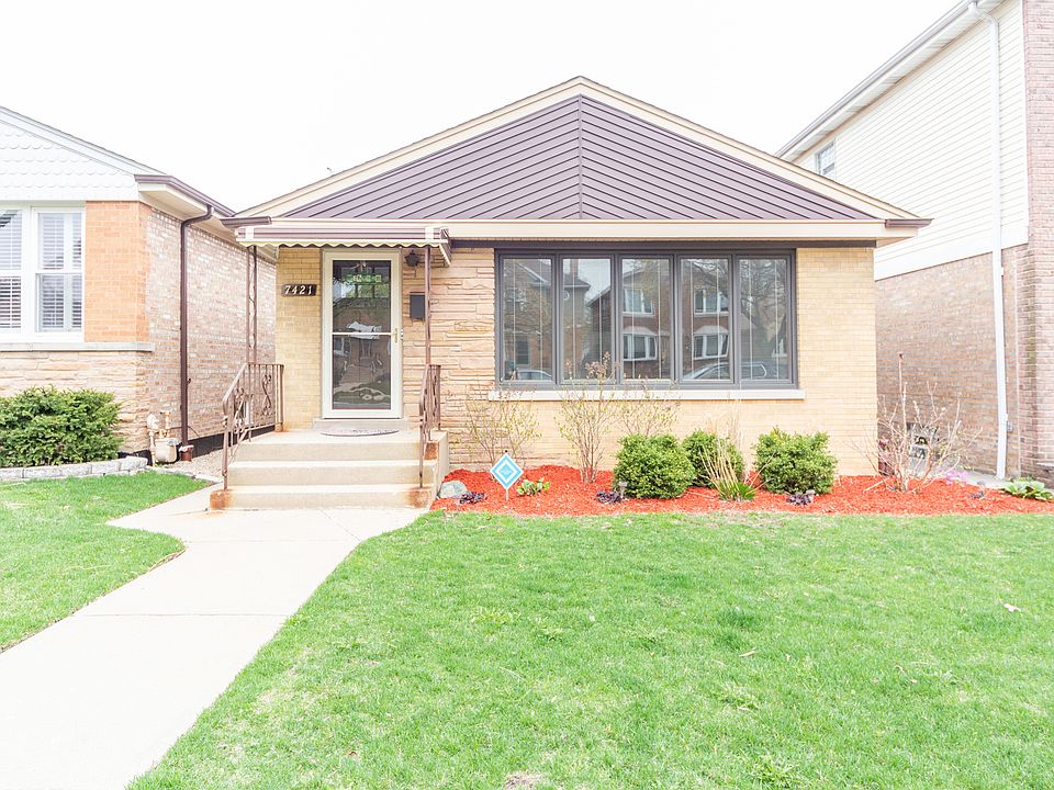 1st image of 7421 N Oriole Ave