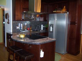 4902 31st Ave S APT 102, Gulfport, FL 33707