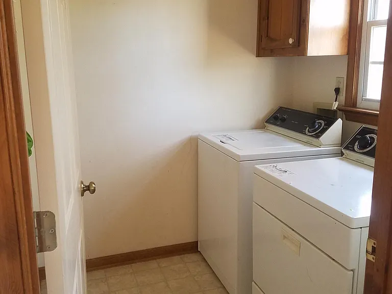 4105 Sorrento Dr — Photo 8