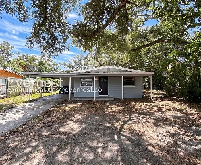 4207 E Sandalwood Cir S — Photo 1