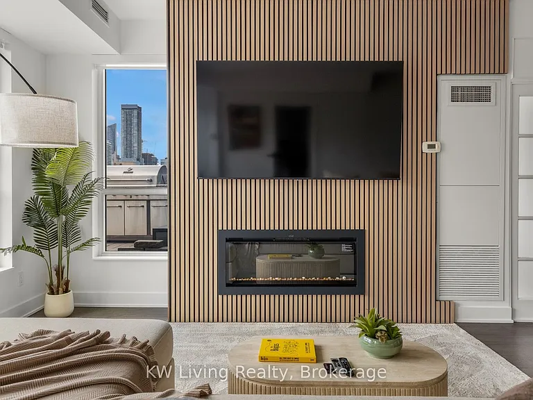 38 Cameron St #608 — Photo 8