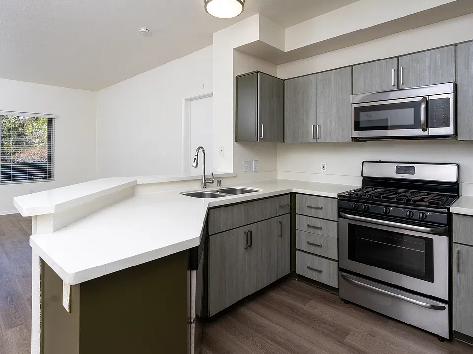Alta Vista Apartments