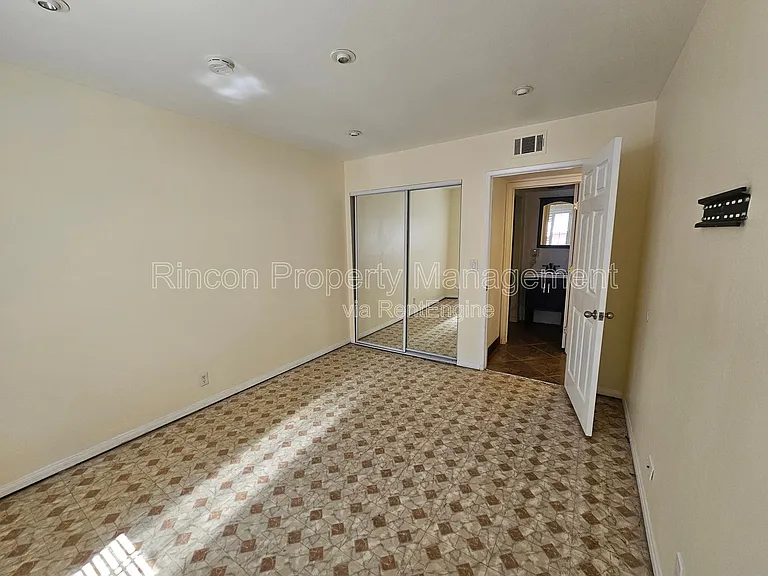 2632 Captains Ave — Photo 12