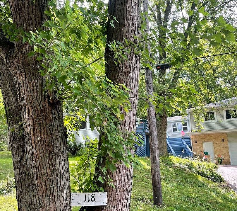 118 W Lake Shore Dr, Tower Lakes, IL 60010 Zillow