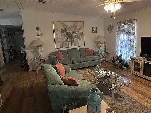 5th image of 7010 Date Palm Ln