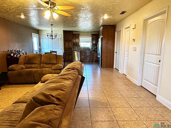 3rd image of 1304 N Beta St