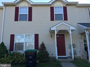 17 Pondview Ln, Sicklerville, NJ 08081