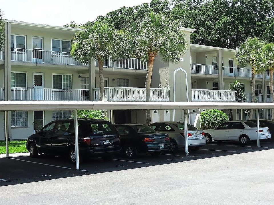 1st image of 841 Patricia Ave APT 207