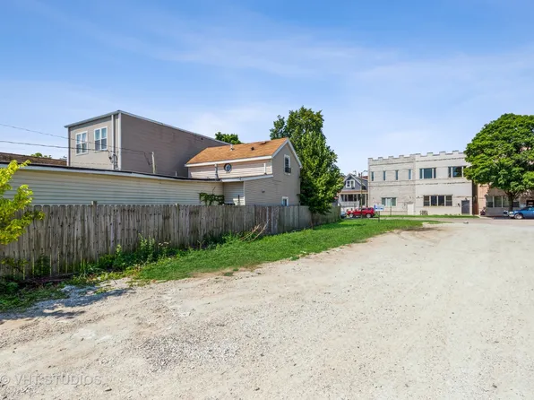 1927 N Leclaire Ave, Chicago, IL 60639