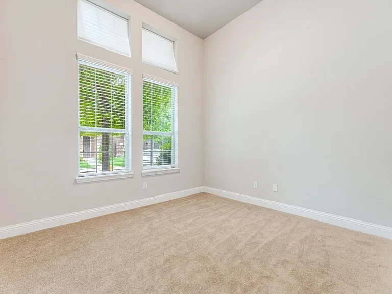 603 Ansley Way — Photo 19