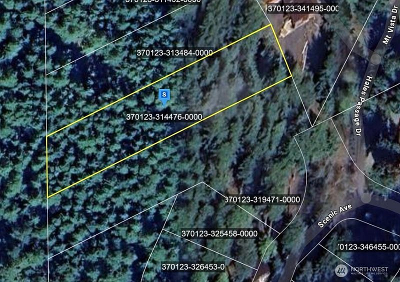 2nd image of 3071 3073 Hales Passage Drive