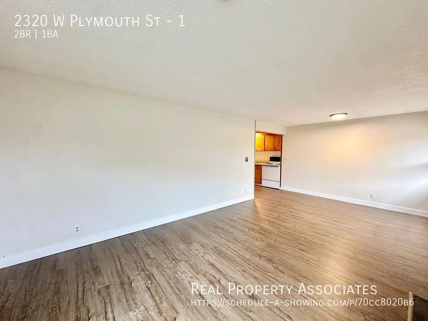 Cozy 2-Bed in Magnolia! — Photo 3