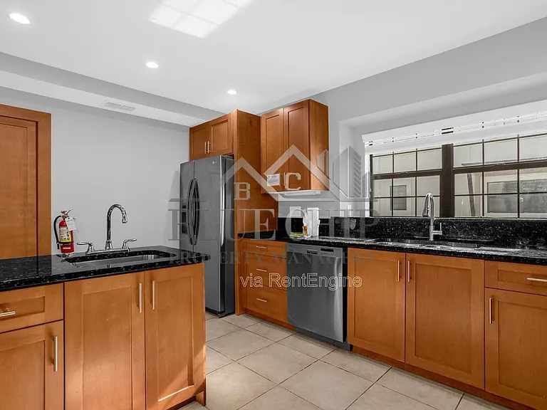 14518 Damai Ln — Photo 10