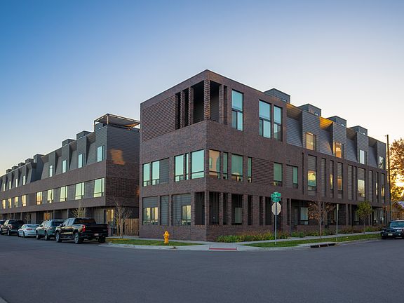 Railhouse Sunnyside development