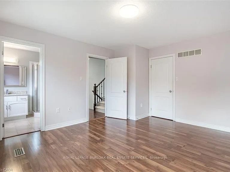 25 Liddycoat Ln — Photo 17