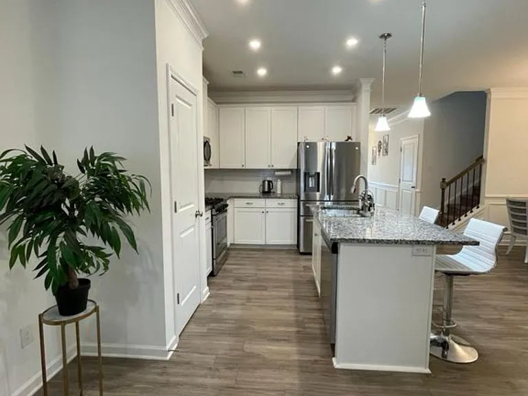 1115 Watermark Way — Photo 33