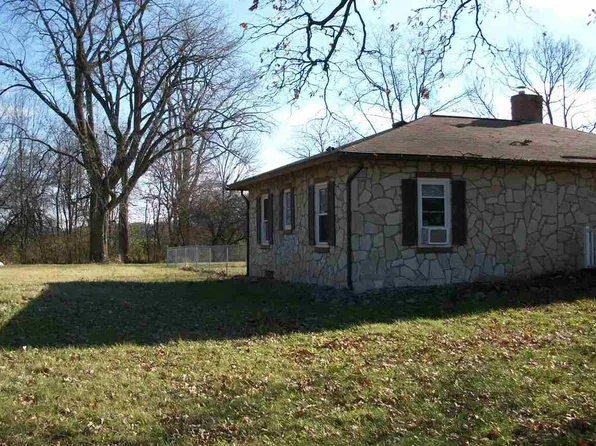 72854 County Road 133, Syracuse, IN 46567