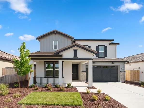 2057 Carmel Ranch Cir, Oakdale, CA 95361