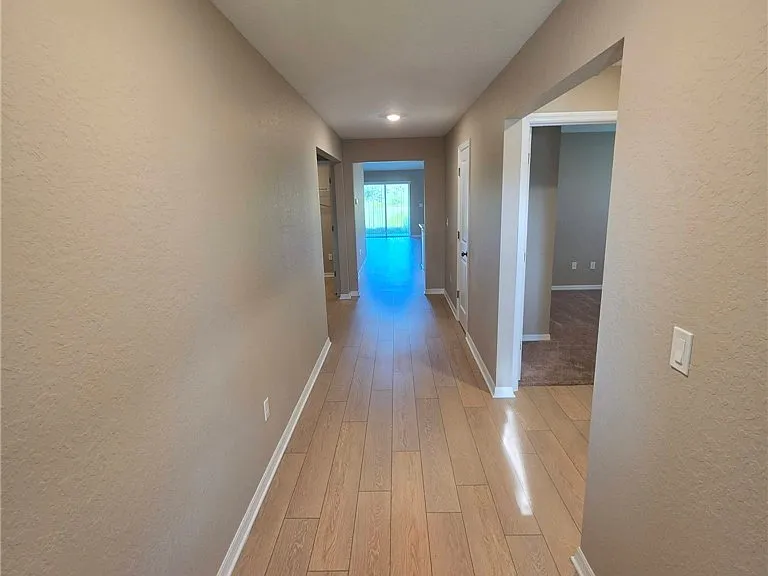 5527 Castania Dr — Photo 11