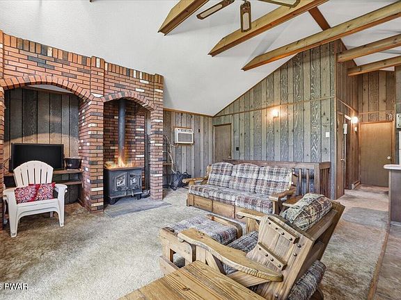 4th image of 129 Underwood Ln