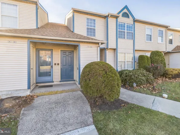 242 Allem Ln, Perkasie, PA 18944