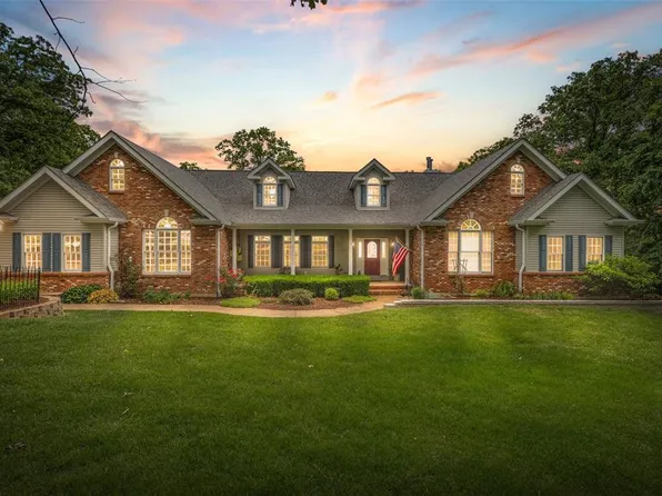 2116 Andrea Rd, Festus, MO 63028