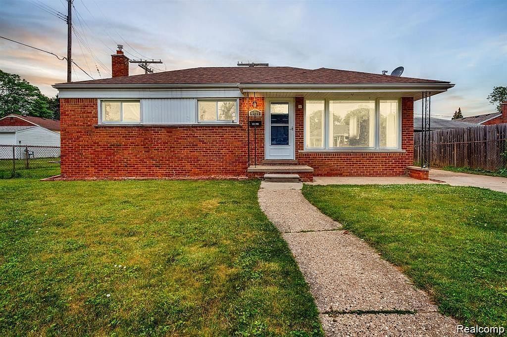 6435 Arcola St, Garden City, MI 48135 Zillow