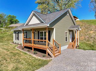 373 Barefoot Rdg, Clyde, NC 28721