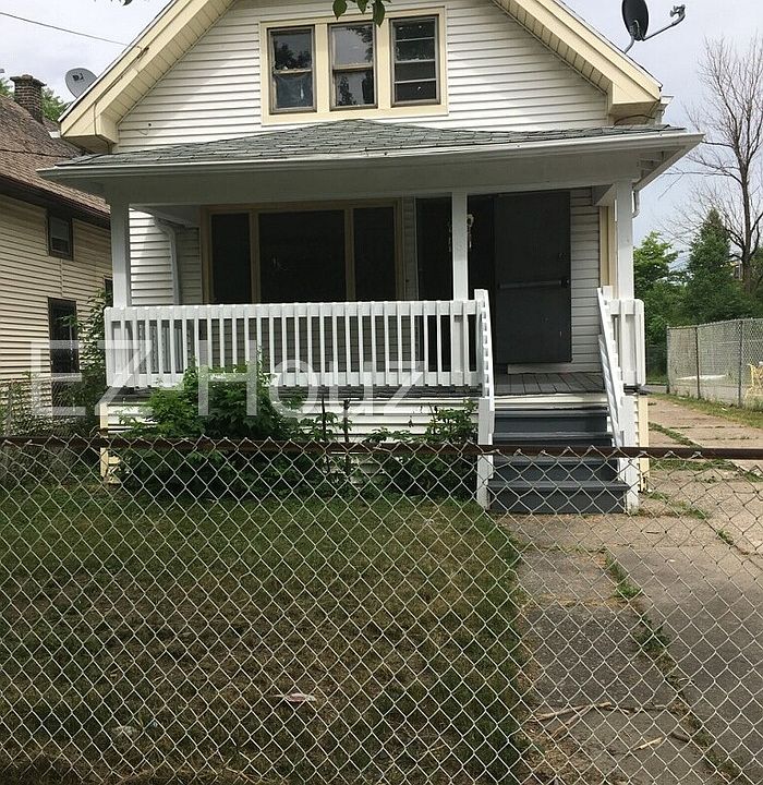 1st image of 587 Northumberland Ave