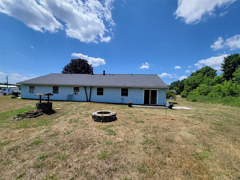 94 Plains Rd #LEFT SIDE — Photo 4