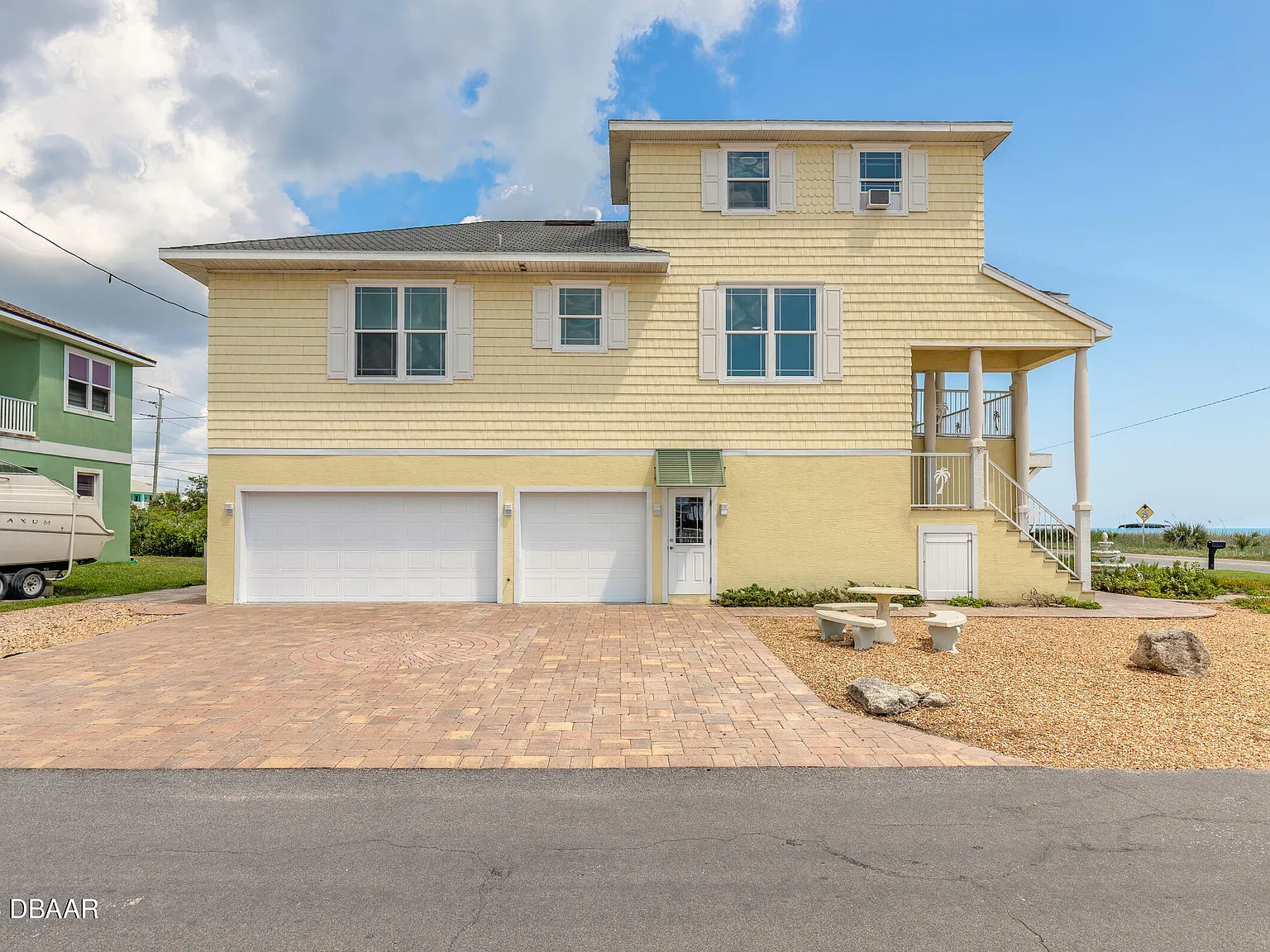 3 bed, 3.5 bath, 2252 sqft, $5,500 — Photo 2