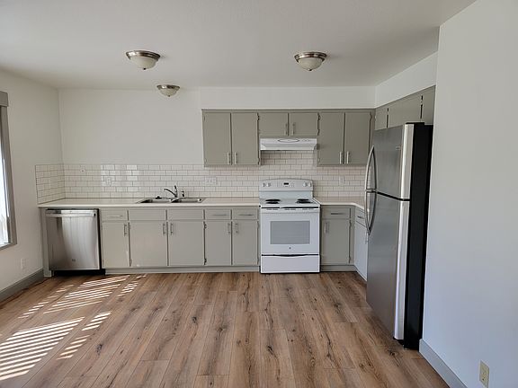 2nd image of 2044 Assumption St
