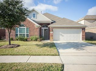 18806 Sawyer Run Ln, Cypress, TX 77429