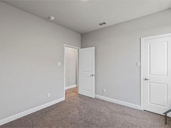 15529 Balham Pass