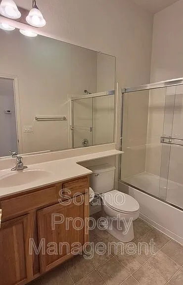 1085 Crystal Springs Dr — Photo 11