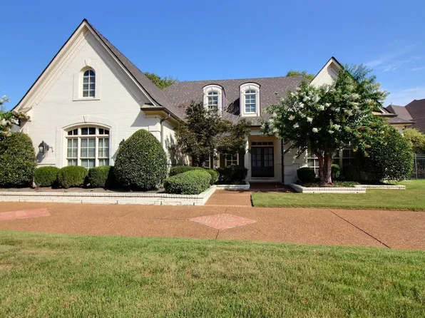 10228 W Shrewsbury Run, Collierville, TN 38017