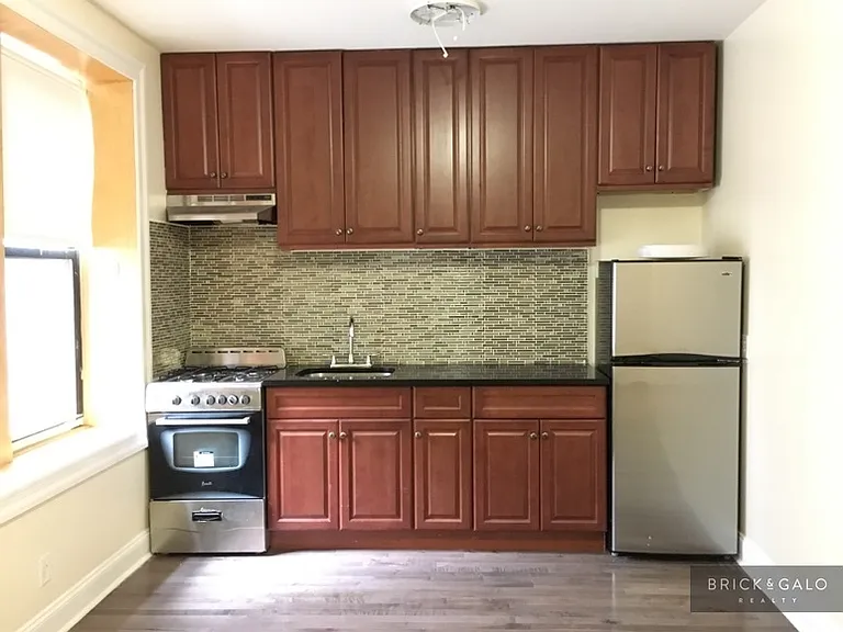 184 Clarkson Ave #1H — Photo 9