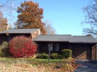 2934 Malibu Dr, Warren, OH 44481