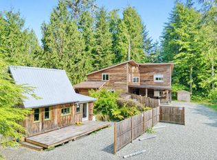 1316 Lynn Rd, Tofino, BC V0R2Z0