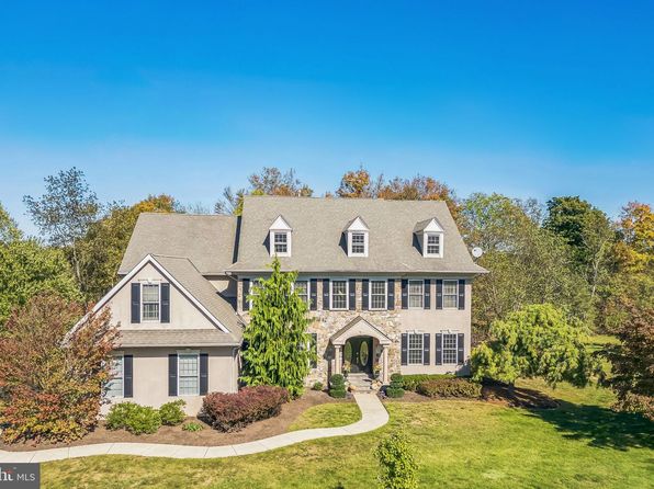 10 Erwinna Valley, Erwinna, PA 18920