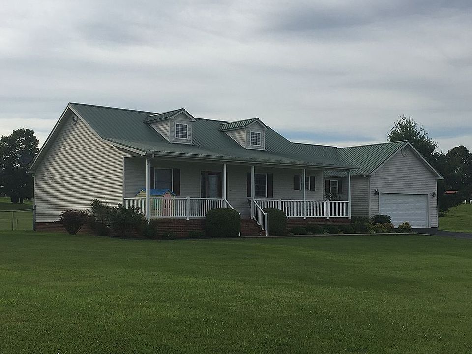 1st image of 779 Hillcrest Dr