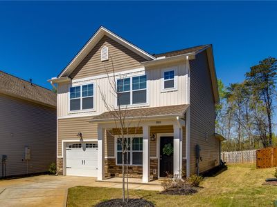 180 Highland Park Ct, Easley, SC, 29642
