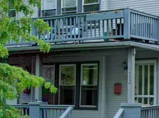 1452 Wayburn St, Grosse Pointe Park, MI 48230