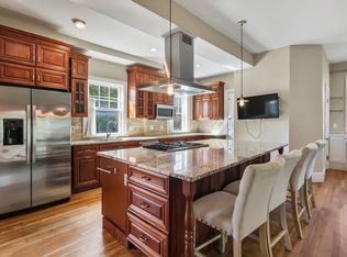 583 Watertown St #2, Newtonville, MA 02460