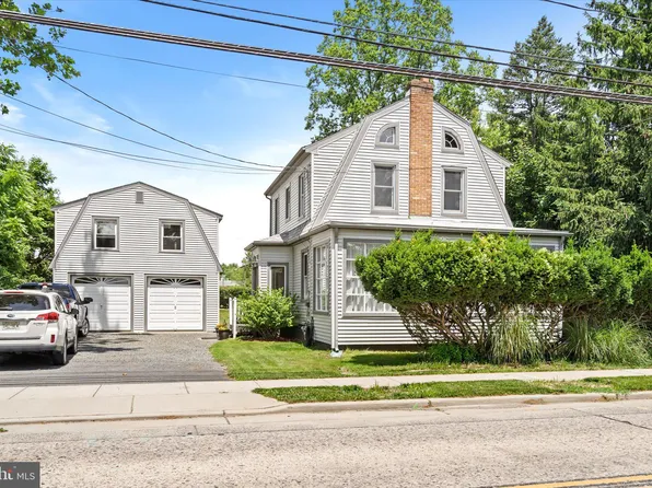 2320 Stuyvesant Ave, Ewing, NJ 08618