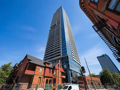 609 Sherbourne St #1303 Photo 1