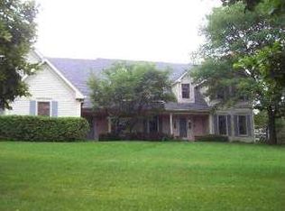 710 Bent Ridge Ln, Barrington, IL 60010