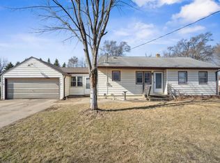 7212 La Porte Rd, Washburn, IA 50702