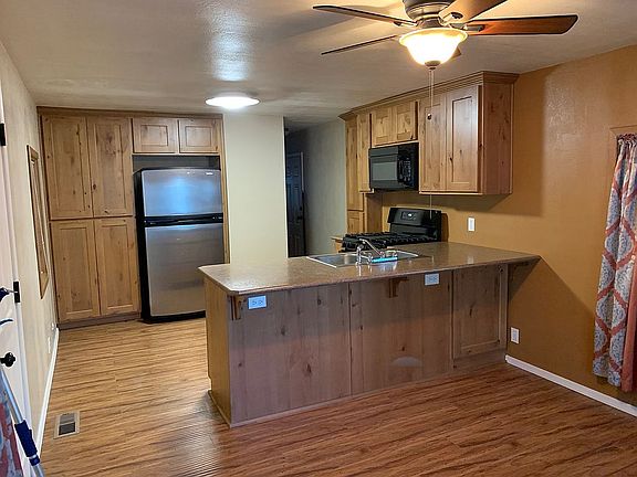 2nd image of 1241 W McNeil Trailer 51