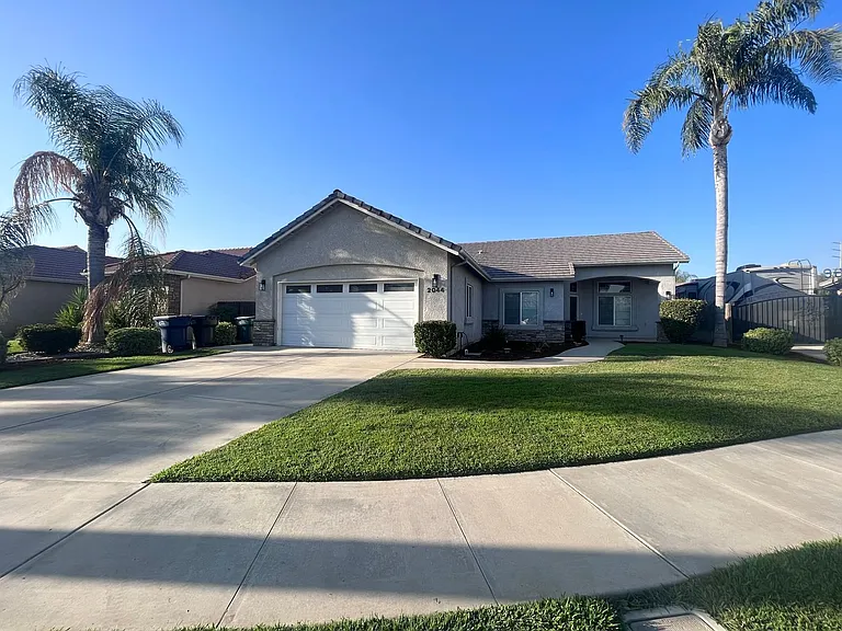 2044 Stagecoach Pl — Photo 2